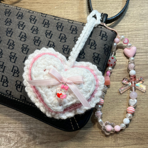 Sweetheart Charm Keychain (Pink/White)