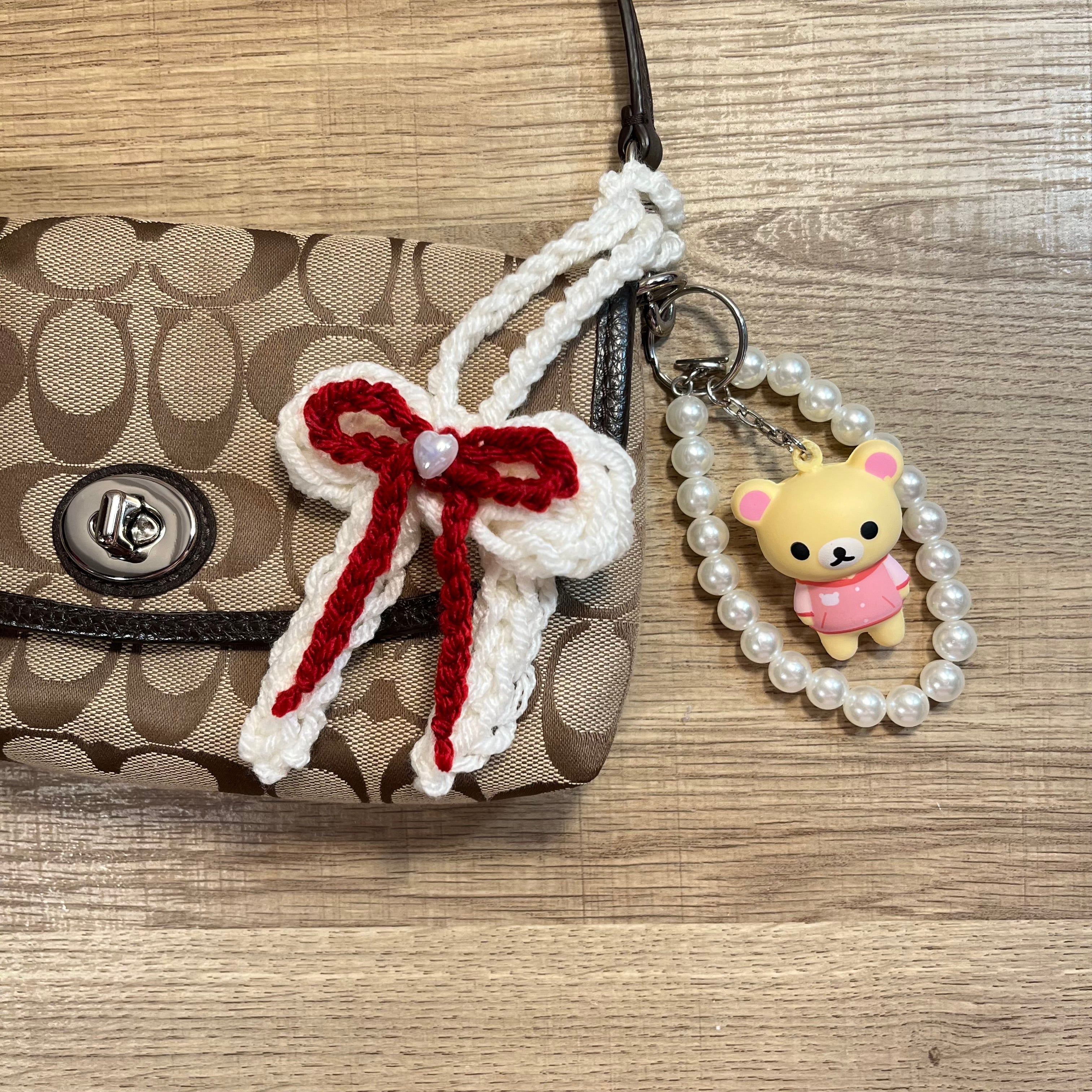 Sugar Bow Keychain (Cream/Dark Red)