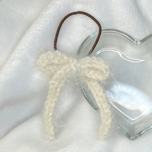 Crochet Hair Bows (Fluffy Ivory)