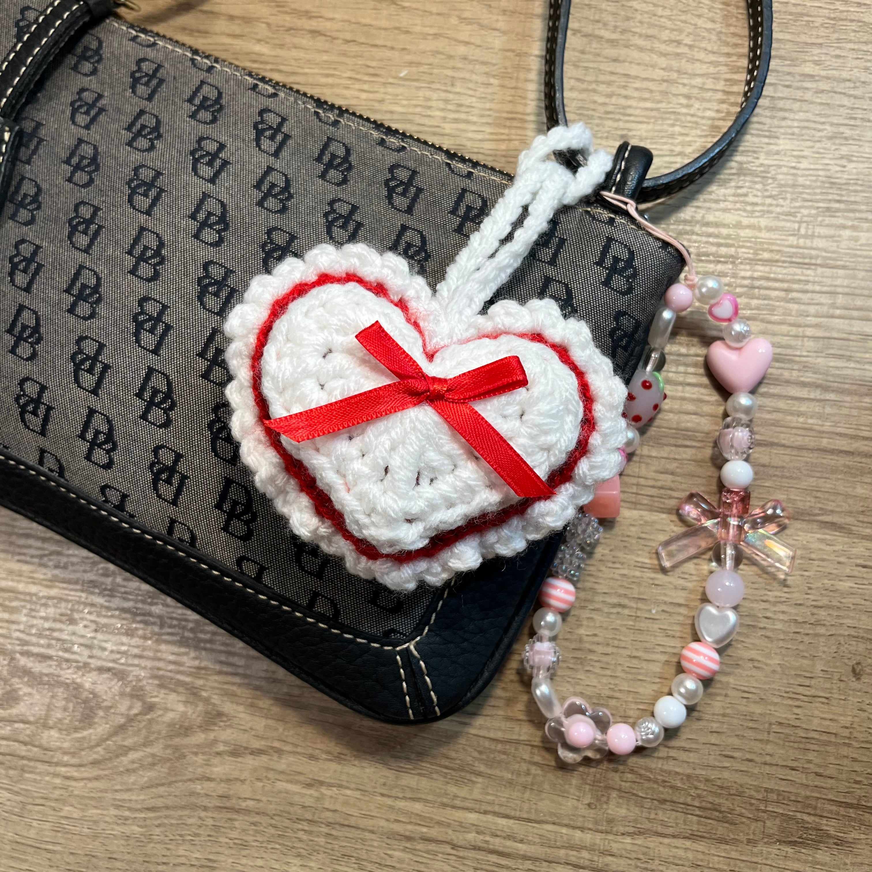 Sweetheart Charm Keychain (Red/White)