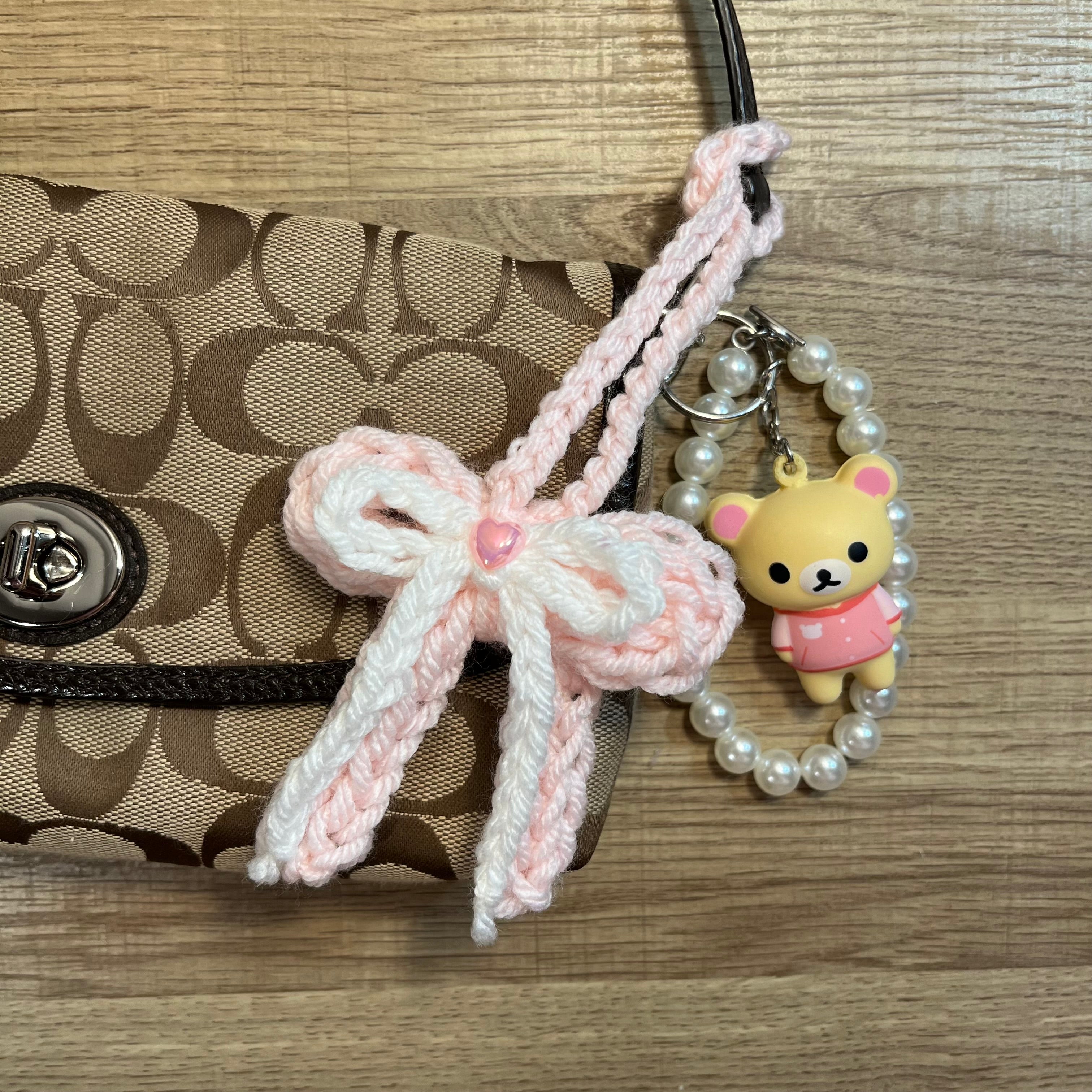 Sugar Bow Keychain (Baby Pink/White)